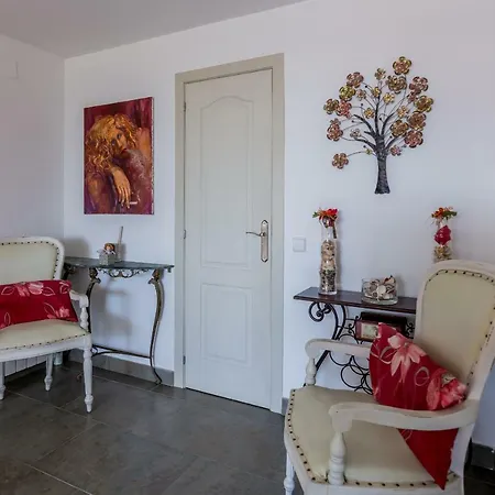 Vakantiehuis Homeholidaysrentals Delphi Pineda de Mar