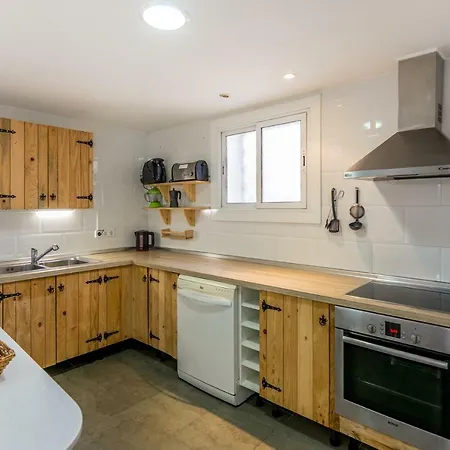 Homeholidaysrentals Delphi Pineda de Mar