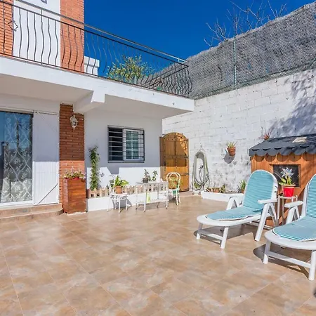 Homeholidaysrentals Delphi Vakantiehuis *